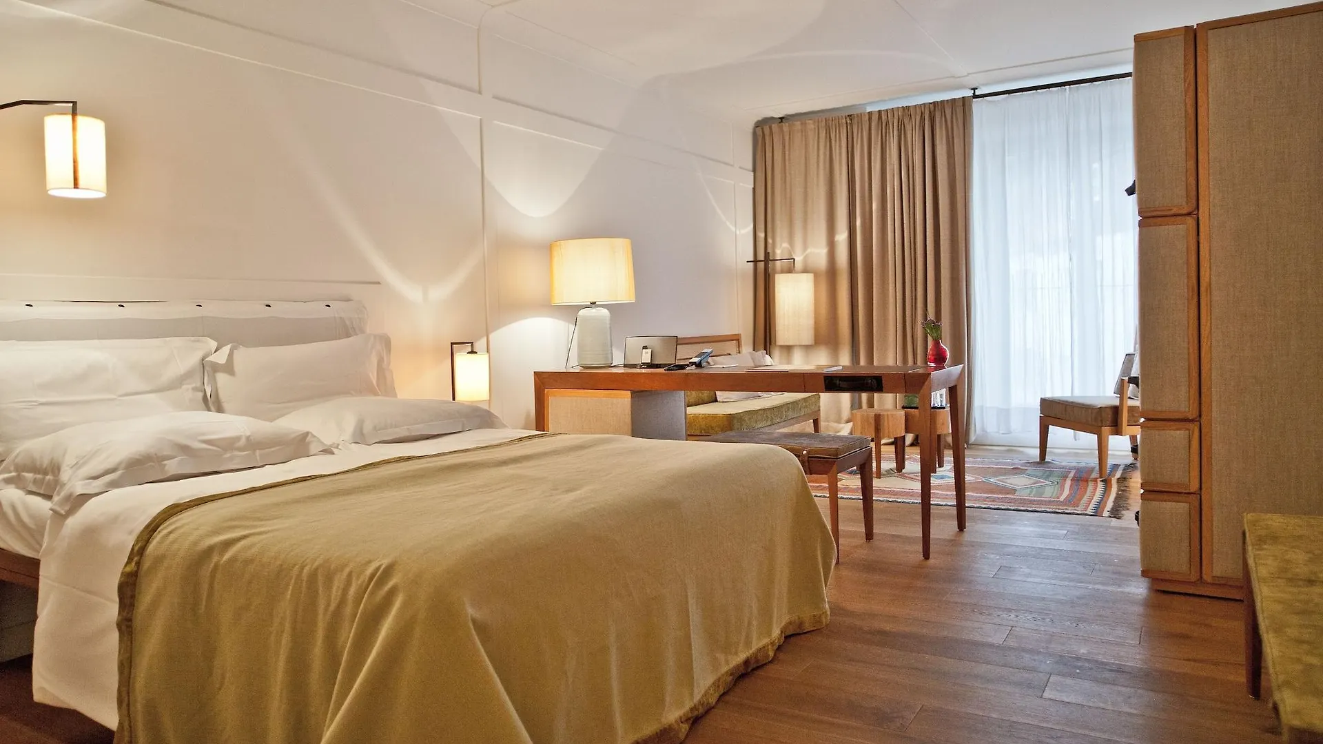 *****  מינכן Louis Hotel גרמניה